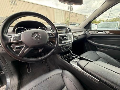 2015 Mercedes-Benz M-Class 4MATIC