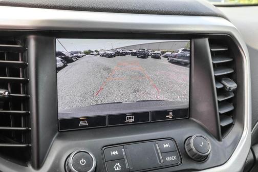 Sterling Metallic 2023 GMC Acadia AWD SLT