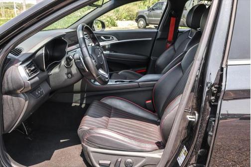 2023 Genesis G70 2.0T AWD