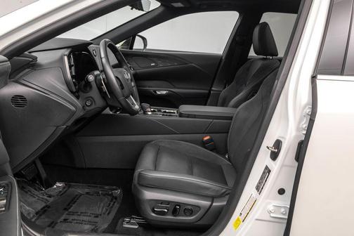 Eminent White Pearl 2024 Lexus RX 450h+ Base