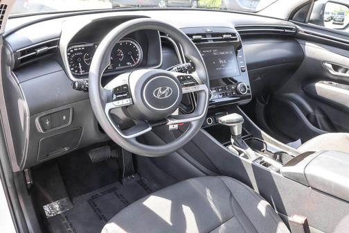 Serenity White Pearl 2023 Hyundai TUCSON SE