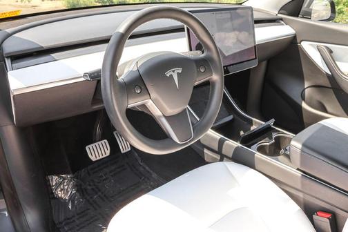 2020 Tesla Model Y Performance Dual Motor All-Wheel Drive