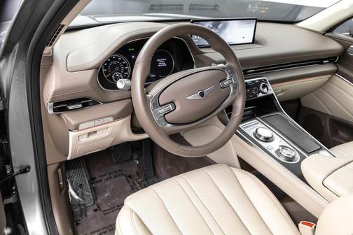 Savile Silver 2023 Genesis GV80 2.5T