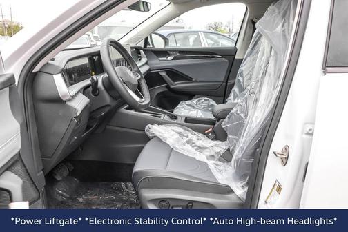 Pure White 2026 Volkswagen Tiguan 2.0T SE 4MOTION