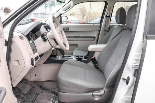 2011 Ford Escape XLS