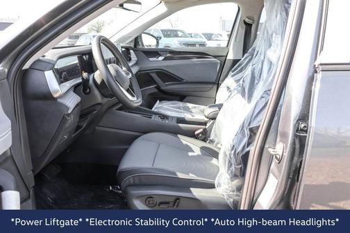 Platinum Gray Metallic 2026 Volkswagen Tiguan 2.0T SE 4MOTION