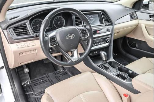 2018 Hyundai SONATA Limited