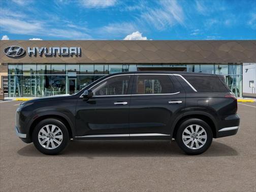 2025 Hyundai PALISADE SE