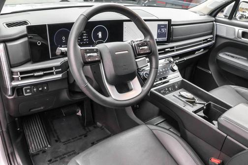 2025 Hyundai SANTA FE Limited