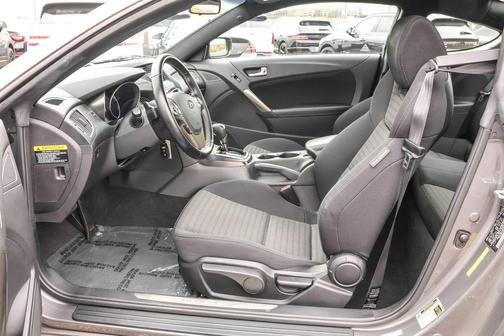 2013 Hyundai Genesis Coupe 2.0T