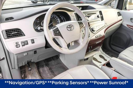 2014 Toyota Sienna XLE