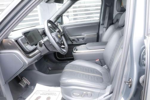 El Cap Granite 2022 Rivian R1S Launch Edition