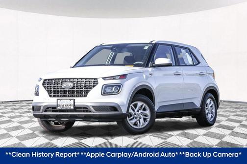 2022 Hyundai VENUE SE