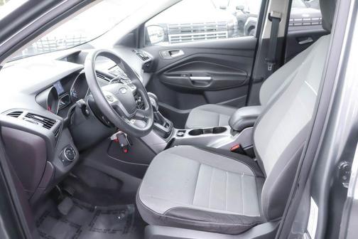 Sterling Gray Metallic 2014 Ford Escape SE