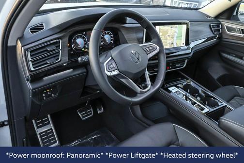 Opal White Pearl 2026 Volkswagen Atlas 2.0T SEL Premium R-Line 4MOTION