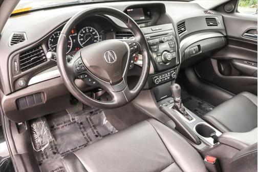 2018 Acura ILX AcuraWatch Plus Package