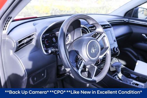 2023 Hyundai TUCSON SE