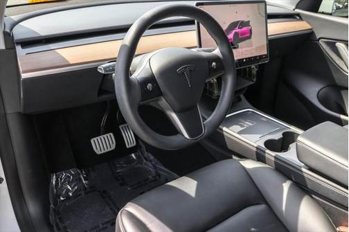 2022 Tesla Model Y Performance Dual Motor All-Wheel Drive