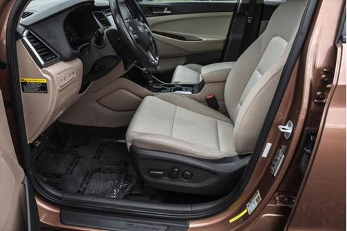 2016 Hyundai TUCSON Sport
