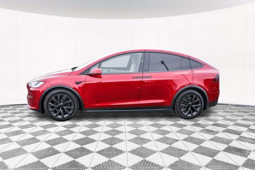 2024 Tesla Model X Long Range