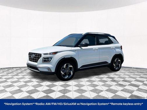 Lunar White w/Black Roof 2025 Hyundai VENUE Limited