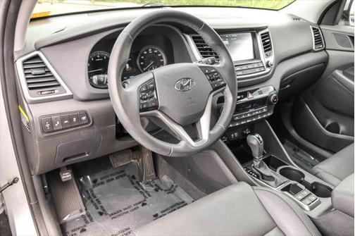 2017 Hyundai TUCSON Limited