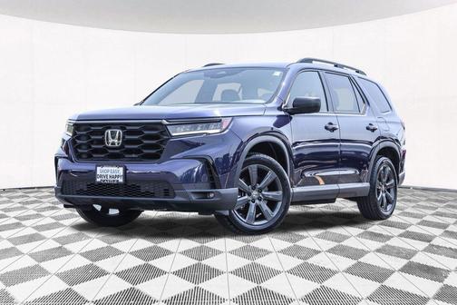 Obsidian Blue Pearl 2025 Honda Pilot Sport