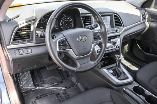2017 Hyundai ELANTRA Value Edition