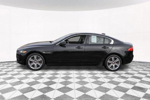 Santorini Black 2018 Jaguar XE 25t Premium