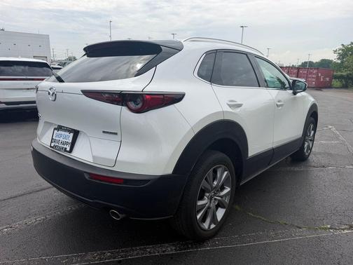 Snowflake White Pearl Mica 2023 Mazda CX-30 2.5 S Premium Package