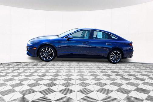 Stormy Sea 2022 Hyundai SONATA Limited
