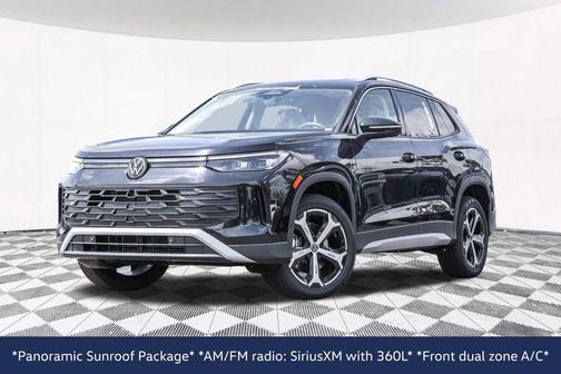 Deep Black Pearl 2026 Volkswagen Tiguan 2.0T SE 4MOTION