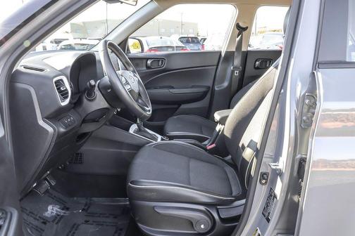 2022 Hyundai VENUE Limited