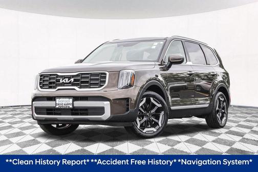 Dark Moss 2024 Kia Telluride S