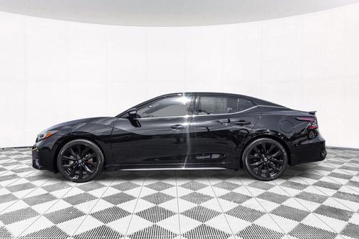 Super Black 2021 Nissan Maxima 3.5 SR