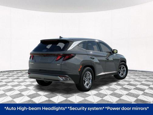 Hampton Gray 2026 Hyundai TUCSON SE