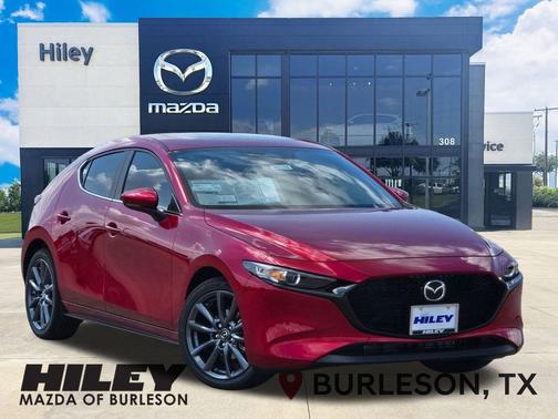 Soul Red Crystal Metallic 2026 Mazda Mazda3 FWD w/Preferred Package