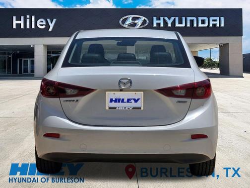 Snowflake White Pearl 2017 Mazda Mazda3 Touring