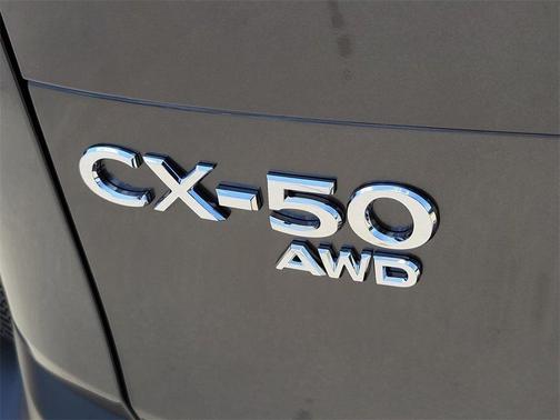2025 Mazda CX-50 2.5 S Preferred Package