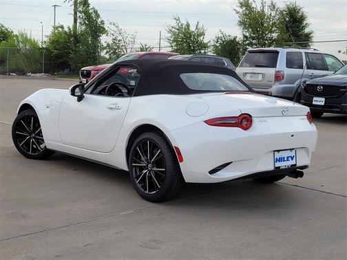 2025 Mazda MX-5 Miata Grand Touring