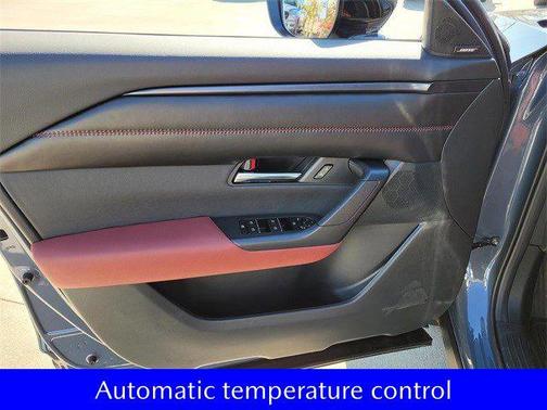 2025 Mazda CX-50 Hybrid Premium Plus Package