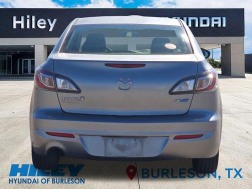 2013 Mazda Mazda3 i Sport