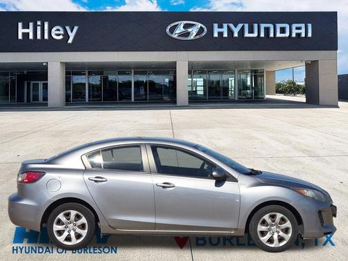 2013 Mazda Mazda3 i Sport