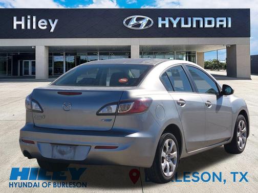 2013 Mazda Mazda3 i Sport