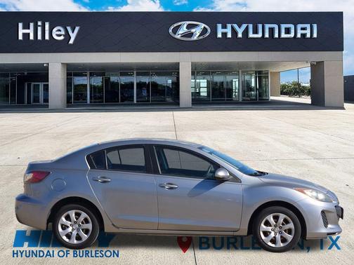 2013 Mazda Mazda3 i Sport