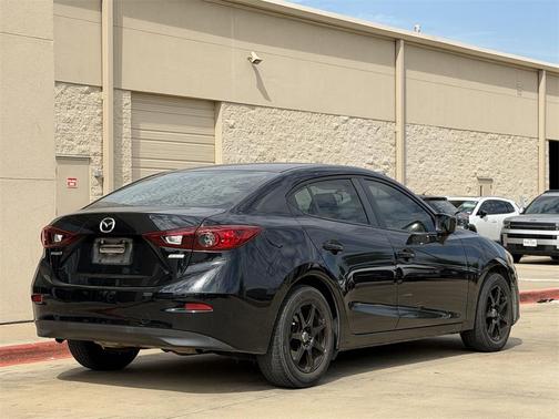 2015 Mazda Mazda3 i Sport