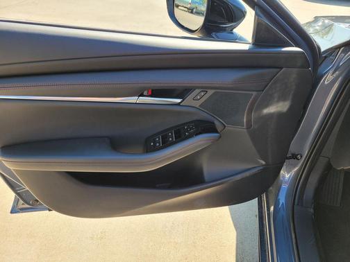 2025 Mazda Mazda3 AWD