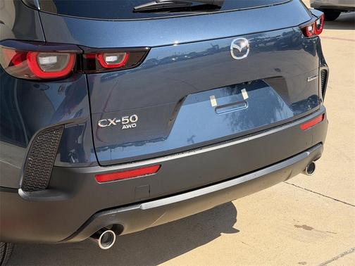 2025 Mazda CX-50 2.5 S Preferred Package
