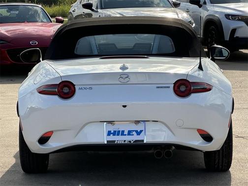 2025 Mazda MX-5 Miata Grand Touring