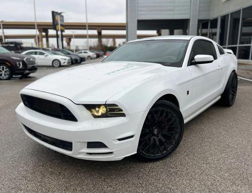 2014 Ford Mustang GT Premium